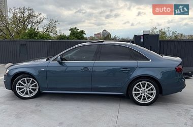 Седан Audi A4 2014 в Киеве