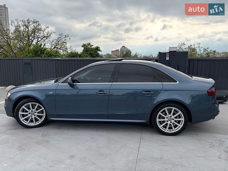 Седан Audi A4 2014 в Киеве