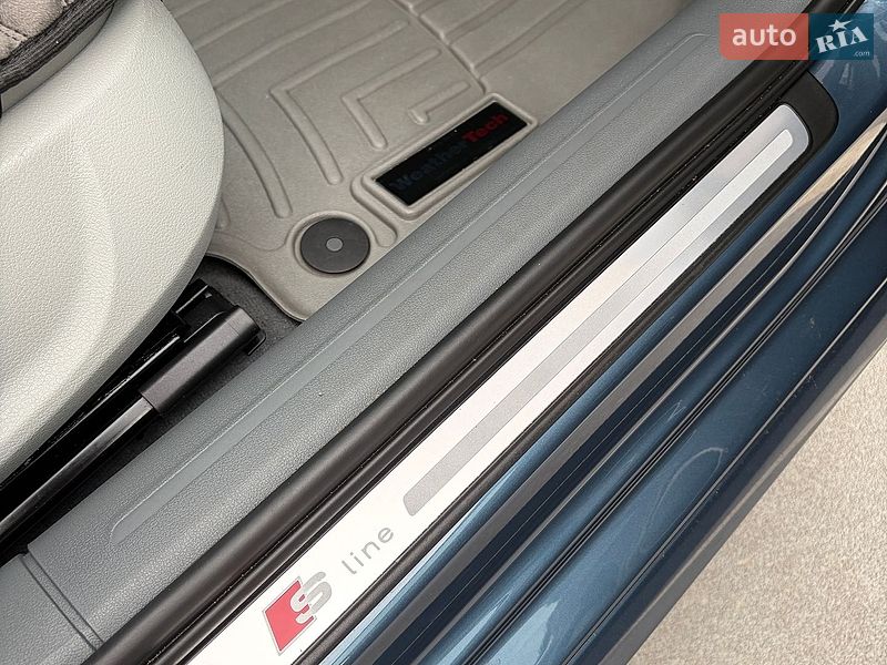 Седан Audi A4 2014 в Киеве