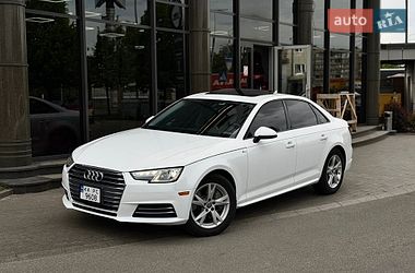 Седан Audi A4 2017 в Киеве