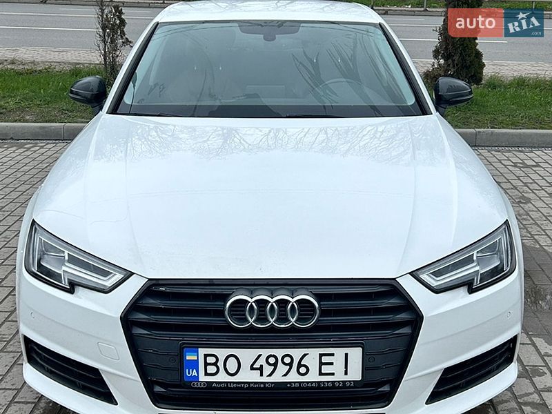 Седан Audi A4 2017 в Львове