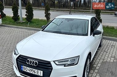 Седан Audi A4 2017 в Львове
