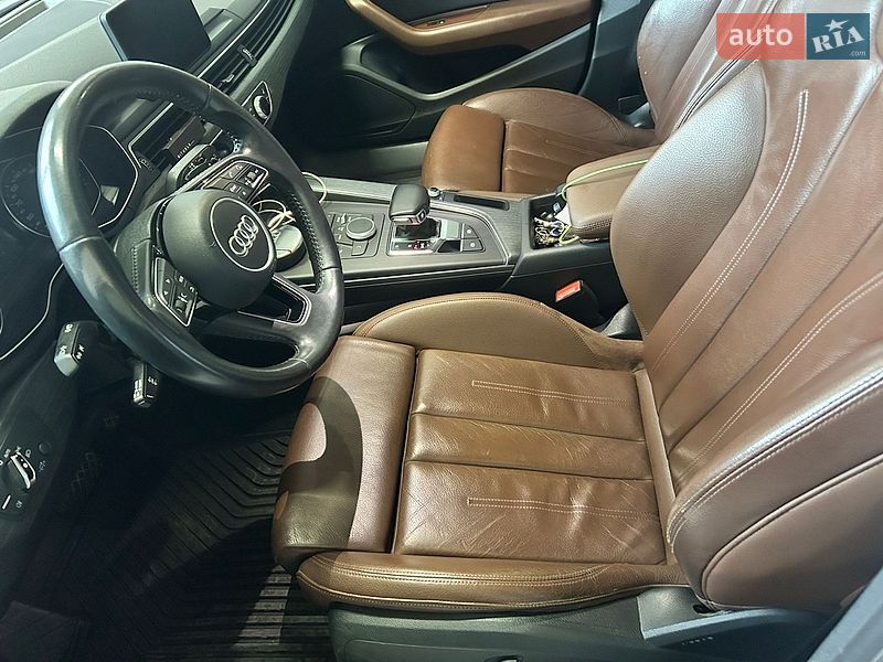 Седан Audi A4 2017 в Львове