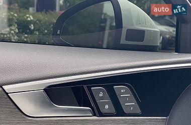 Седан Audi A4 2022 в Києві