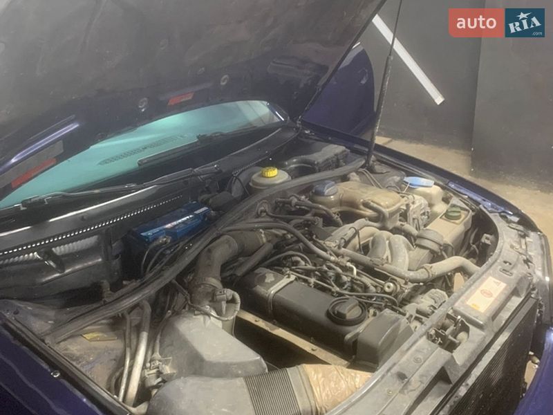 Универсал Audi A4 1998 в Львове
