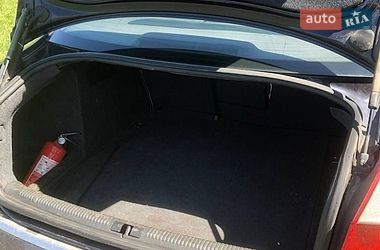 Седан Audi A4 2002 в Глинянах