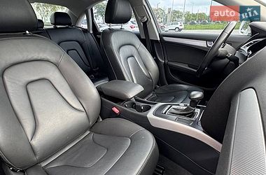 Седан Audi A4 2016 в Киеве