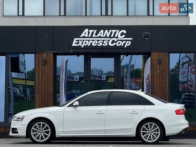 Седан Audi A4 2016 в Киеве
