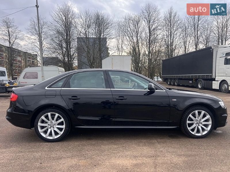 Седан Audi A4 2016 в Львове