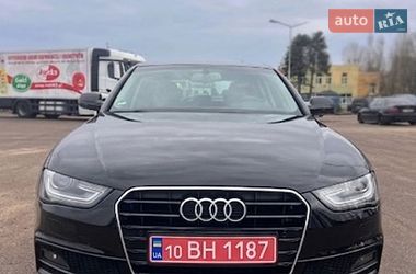 Седан Audi A4 2016 в Львове
