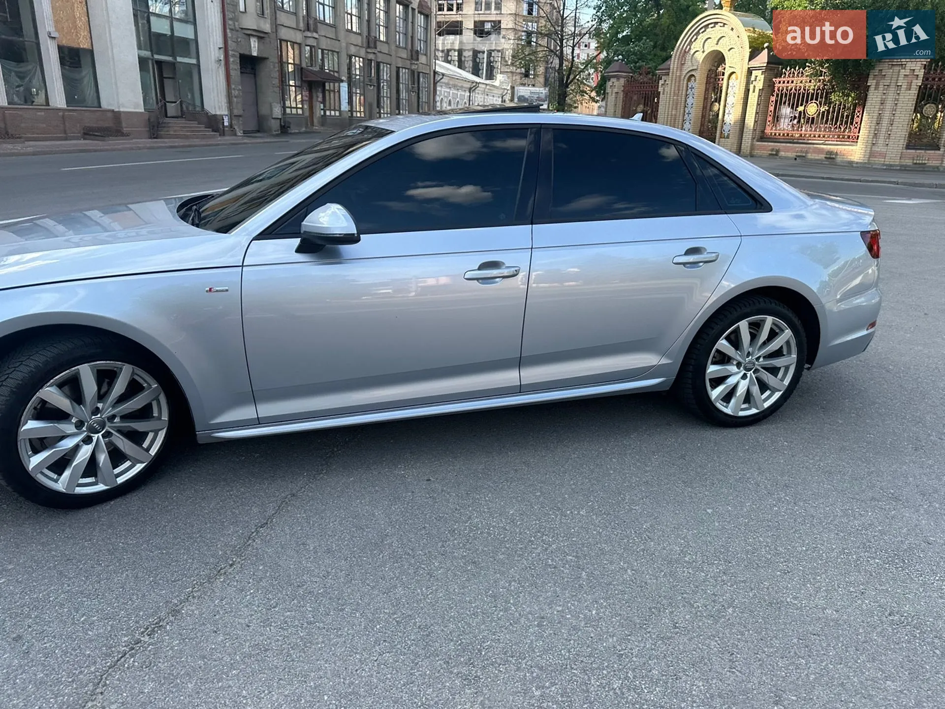 2018 Audi A4 - мініатюра 17