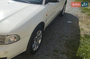 Седан Audi A4 1996 в Рівному