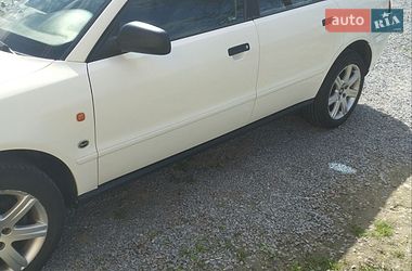 Седан Audi A4 1996 в Рівному