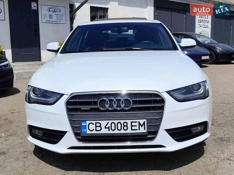 Седан Audi A4 2012 в Чернігові