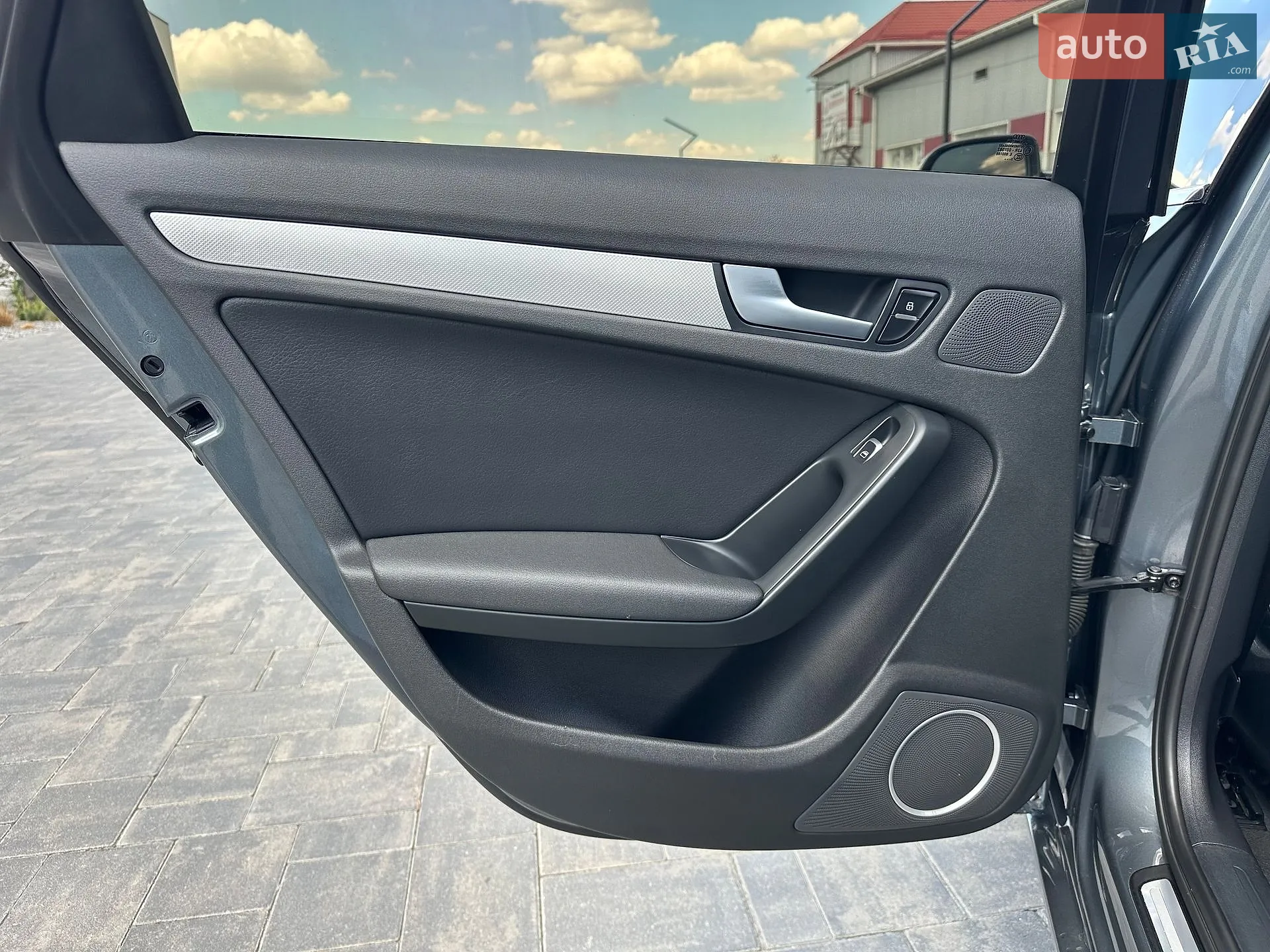 2013 Audi A4 - мініатюра 43