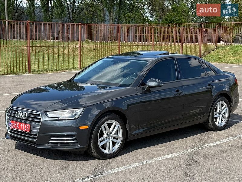 Седан Audi A4 2017 в Луцке