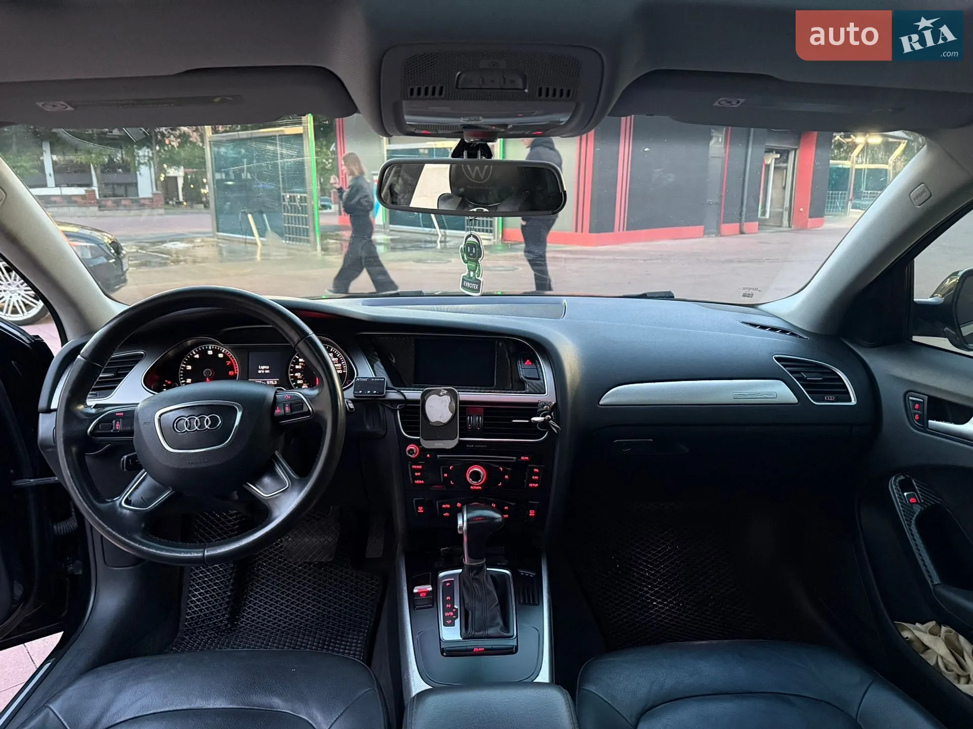 2013 Audi A4 - мініатюра 33