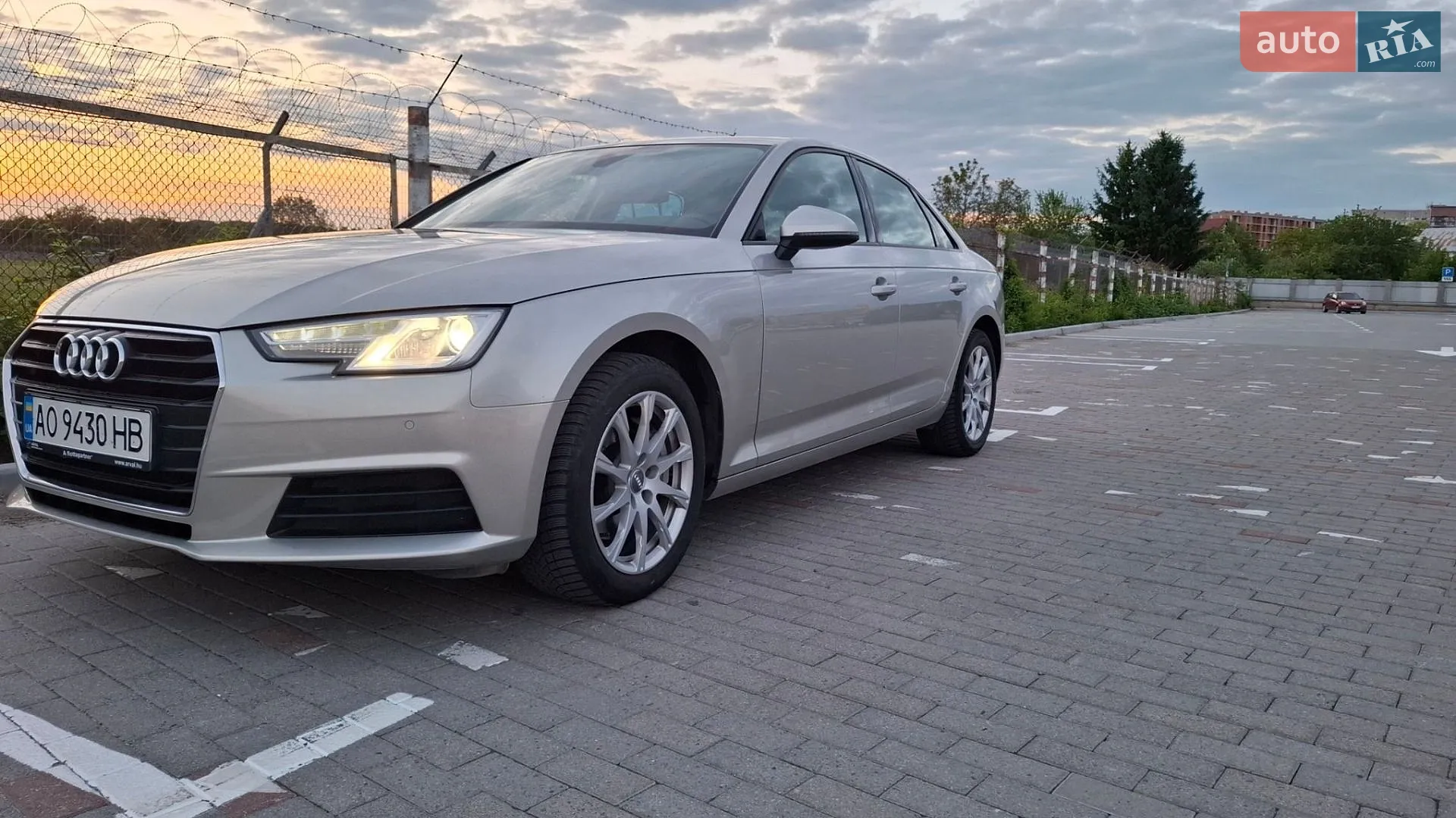 2016 Audi A4 - мініатюра 20