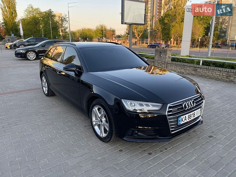 Універсал Audi A4 2016 в Києві