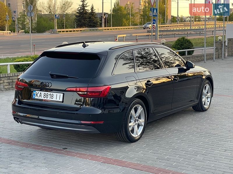 Універсал Audi A4 2016 в Києві
