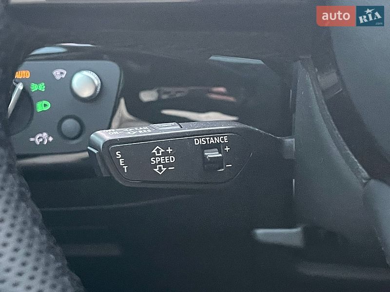Універсал Audi A4 2016 в Києві