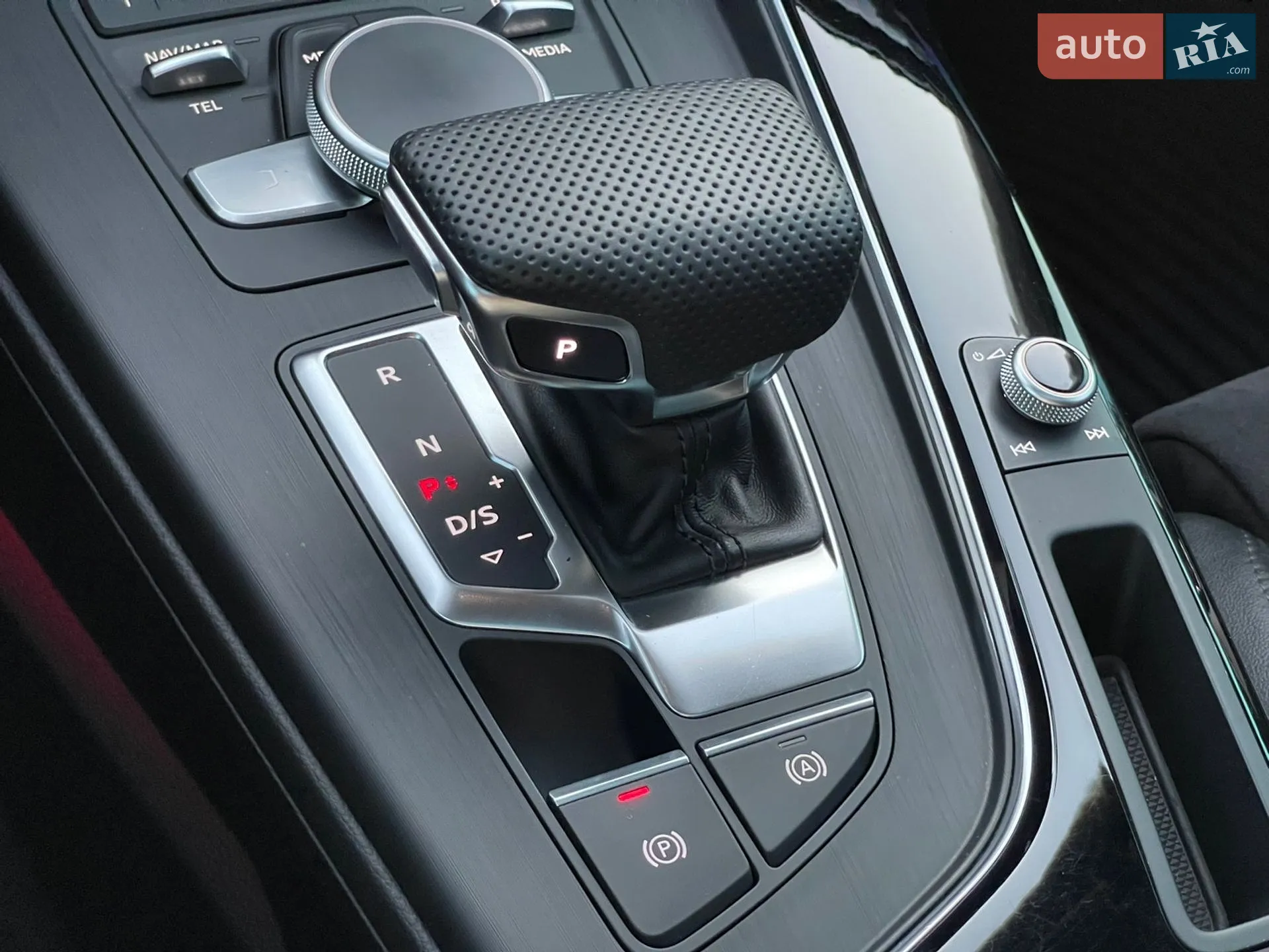 2016 Audi A4 - мініатюра 36