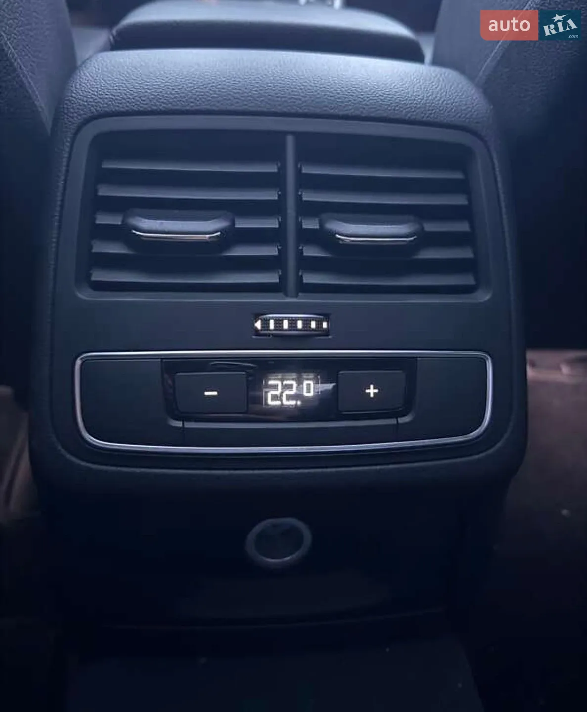 2016 Audi A4 - мініатюра 18