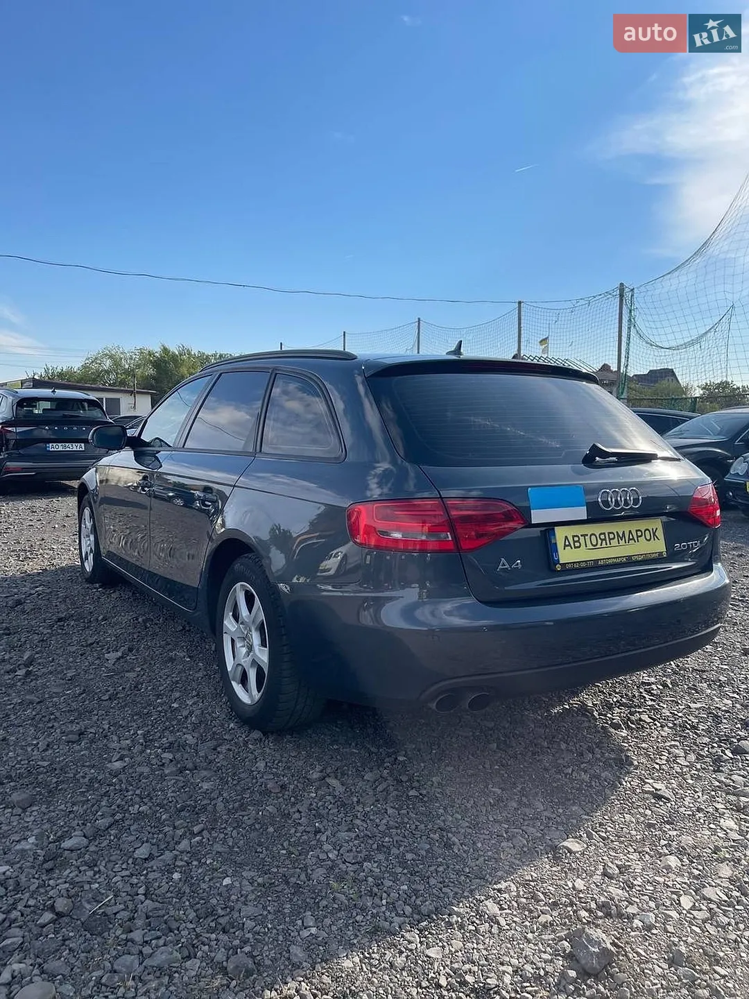 2010 Audi A4 - мініатюра 5