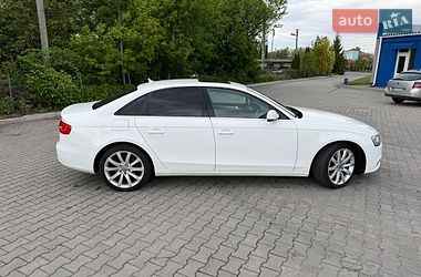 Седан Audi A4 2015 в Хмельницком