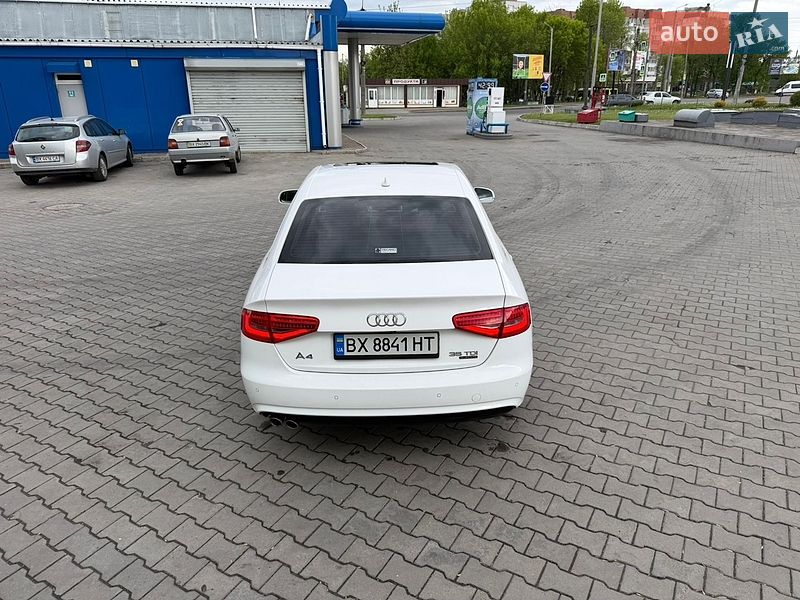 Седан Audi A4 2015 в Хмельницком
