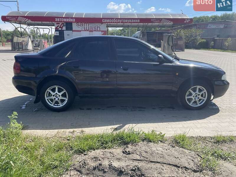 Седан Audi A4 1996 в Коростені фото 3 Седан Audi A4 1996 в Коростені
