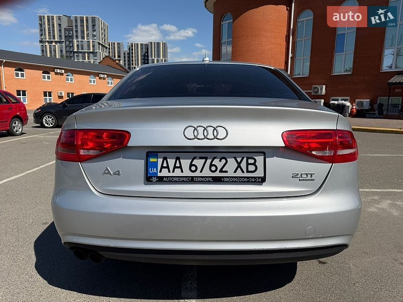 Седан Audi A4 2012 в Киеве