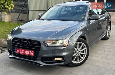 Седан Audi A4 2014 в Львове