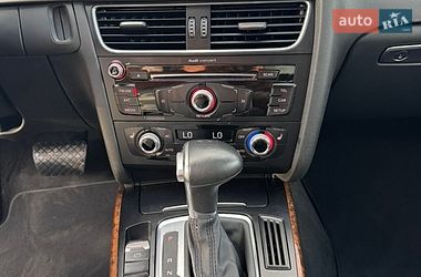 Седан Audi A4 2014 в Львове