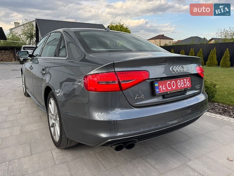 Седан Audi A4 2014 в Львове