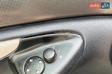 Седан Audi A4 1997 в Львове