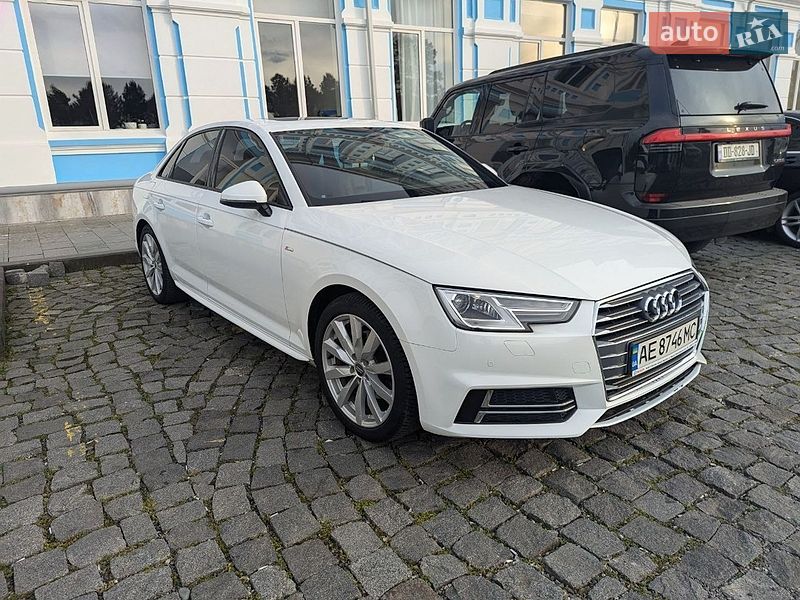 Audi A4 2017