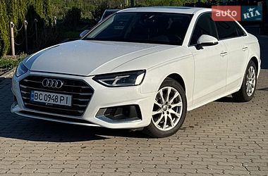 Седан Audi A4 2019 в Львові