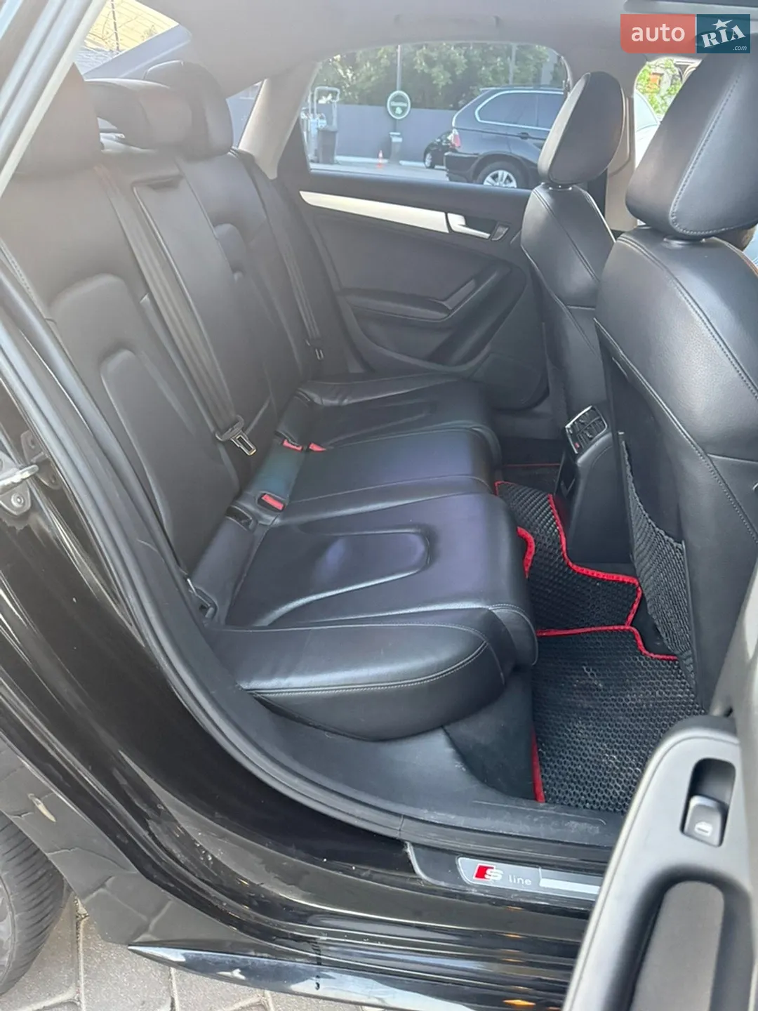 2011 Audi A4 - мініатюра 12