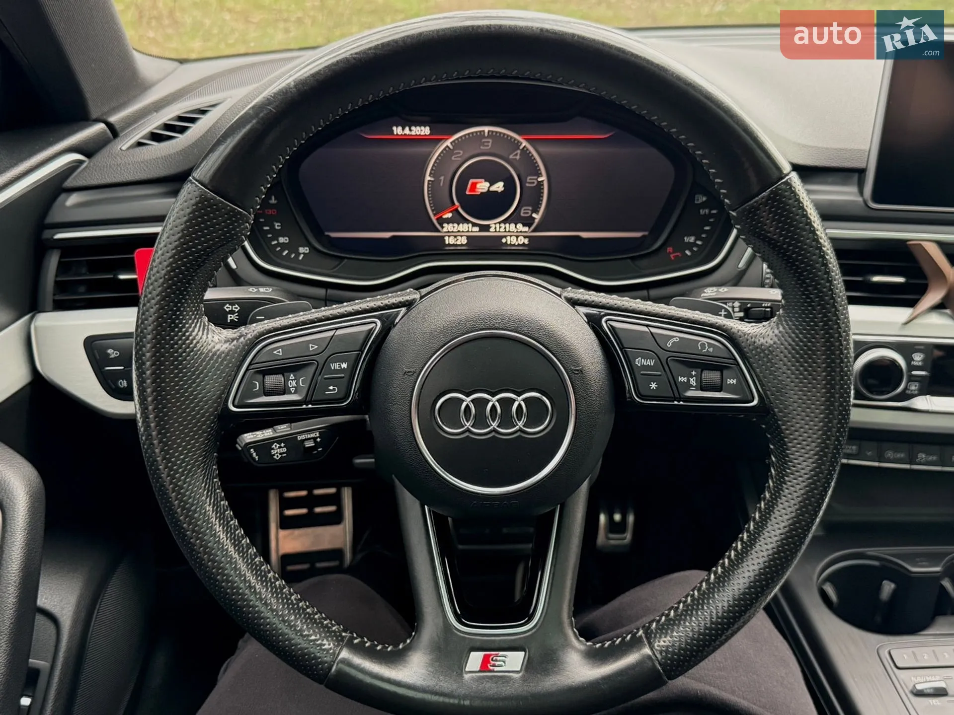 2016 Audi A4 - мініатюра 16