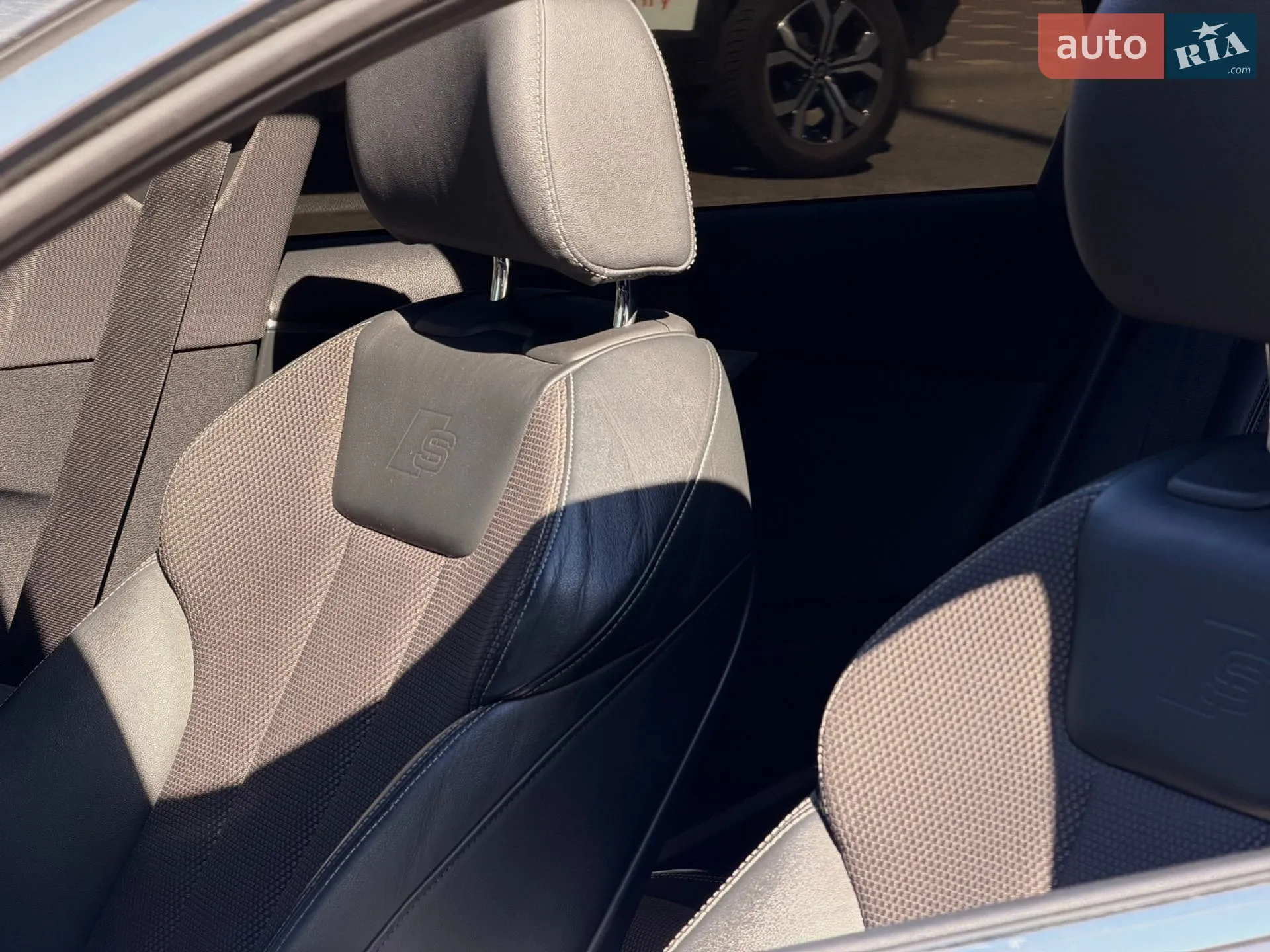 2016 Audi A4 - мініатюра 25