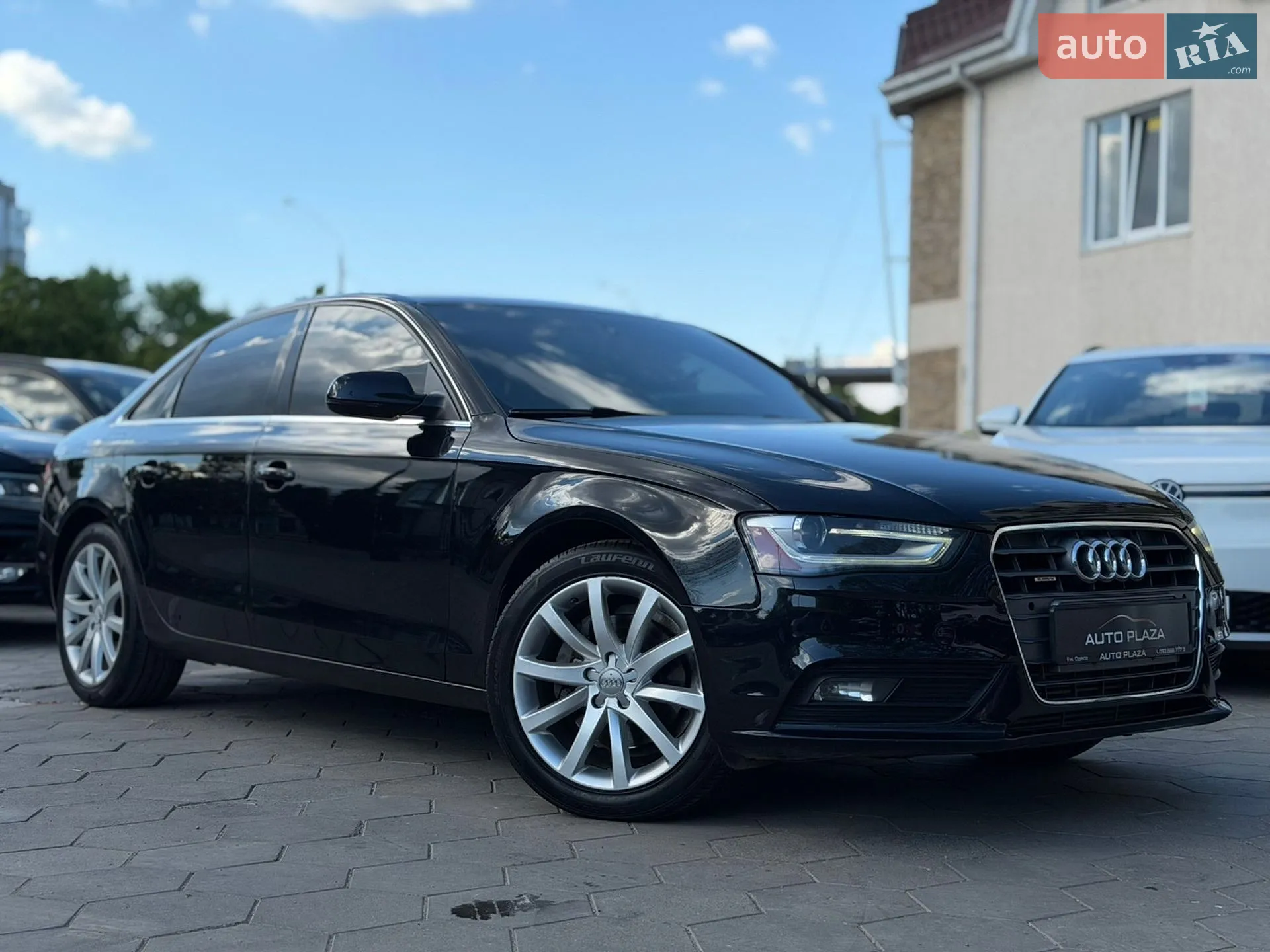 2013 Audi A4 - мініатюра 12