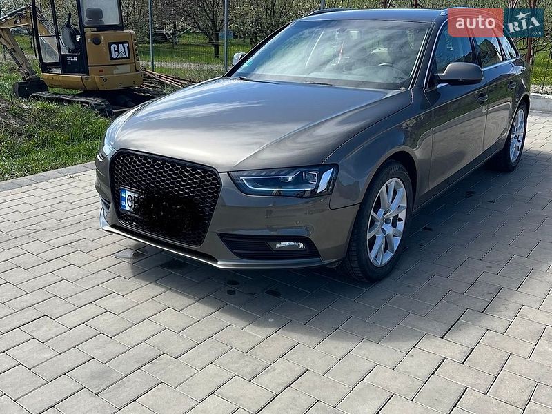 Универсал Audi A4 2013 в Черновцах