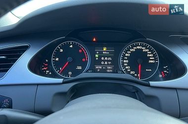 Седан Audi A4 2011 в Сторожинці