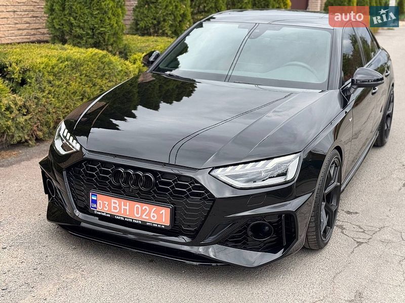 Седан Audi A4 2021 в Виннице