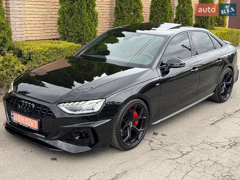Седан Audi A4 2021 в Виннице