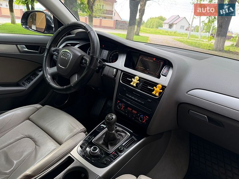 Седан Audi A4 2008 в Тячеве