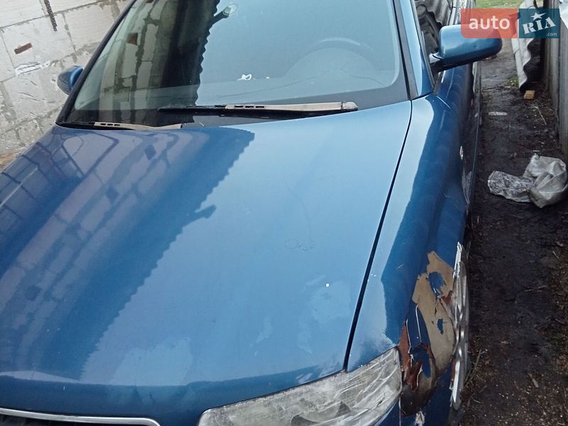 Універсал Audi A4 2002 в Горі