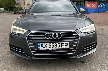 Седан Audi A4 2017 в Харкові