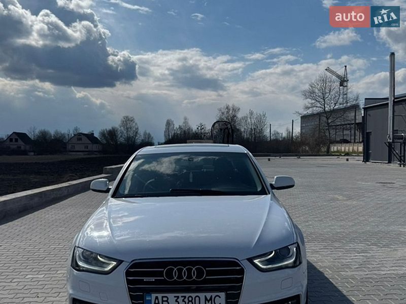 Седан Audi A4 2015 в Калинівці